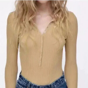 ZARA RIBBED KNIT POLO SHIRT